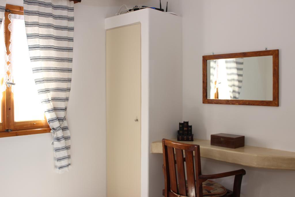Traditional House By The Beach Agia Theodoti Exterior photo